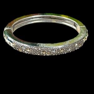 Brighton collectibles Bangle Bracelet silver hinged Swarovski crystals